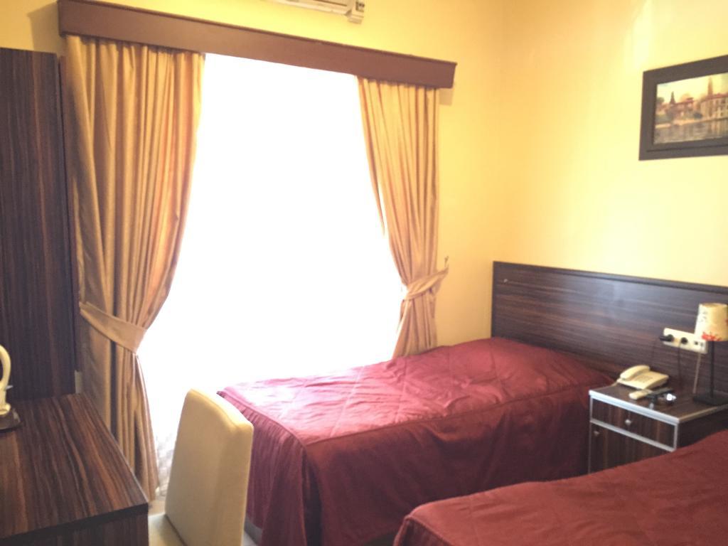 Hotel Mercan アダナ 部屋 写真